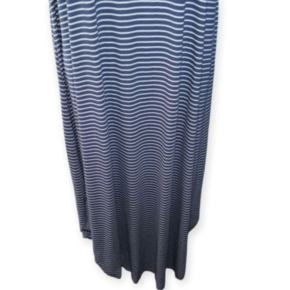 Olivia Rae Navy and White Striped Maxi Dress Sz.M EUC. - Picture 4 of 8